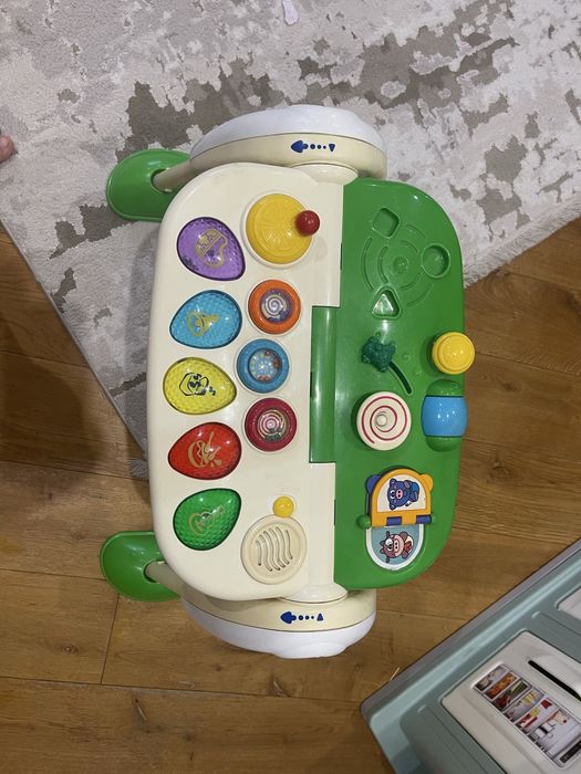 Розвиваючий центр chicco