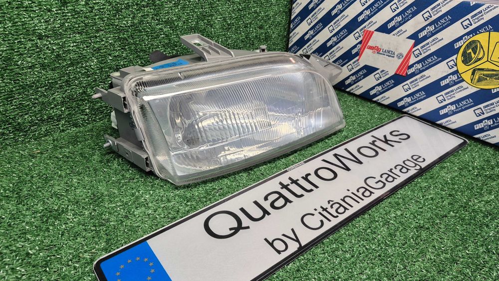 Otica Farol Direito Fiat Punto I 176 1993 a 2000 Ref. 1AF006.827-021 NOVO Hella Original