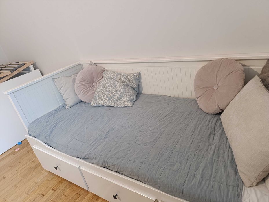 Łóżko Ikea Hemnes x 2