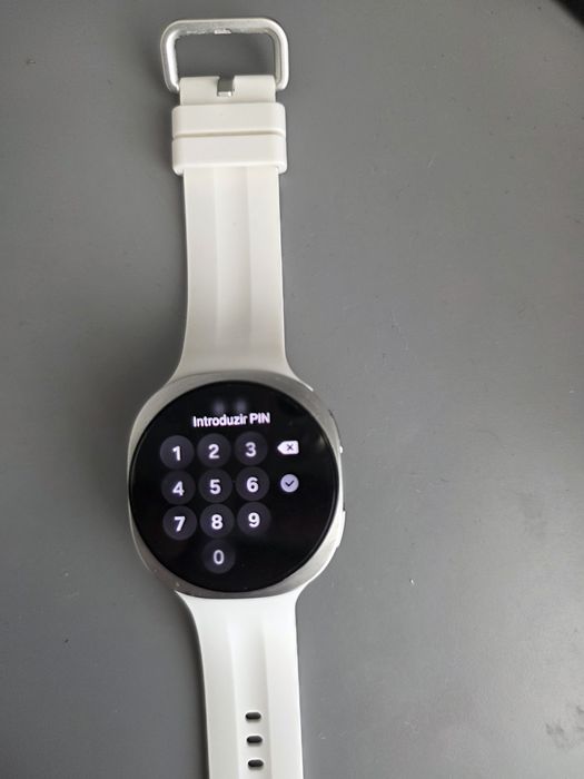 Samsung Galaxy Watch9 40mm Bluetooth/Wi-Fi - Como Novo (Com Garantia)