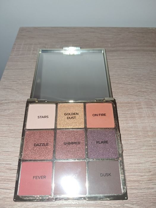Paleta 9 cieni do powiek Sparkle Eveline Cosmetics