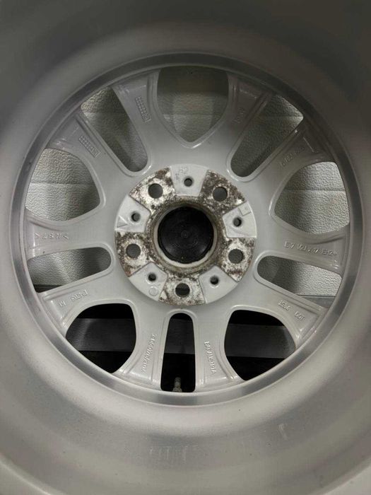Диски 5x120 R17 BMW БМВ 3 5 7 X Trafik Vivaro Insignia VW T5
