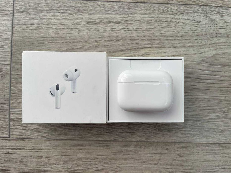 Apple AirPods 3 Pro