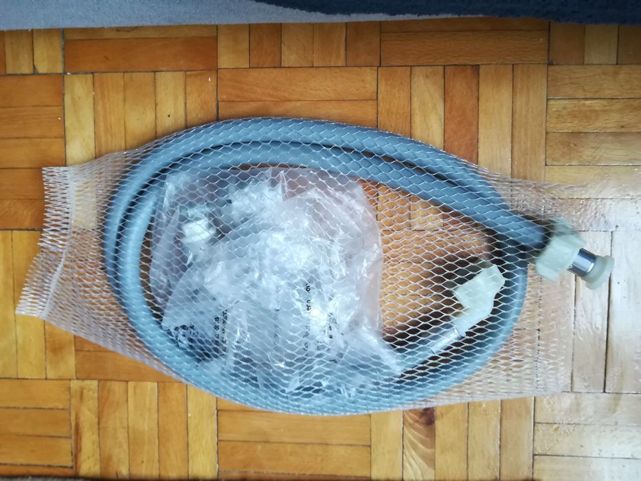 Wąż do pralki - nowy