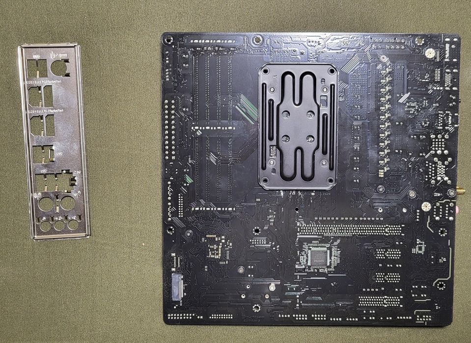 Asrock B650M C, amd, am5