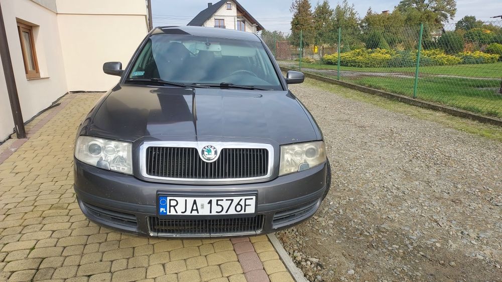 Škoda Superb