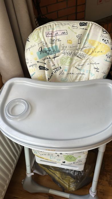 Стілець для годування Tilly