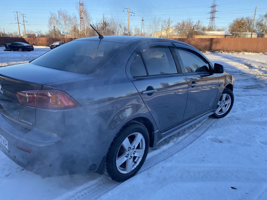Продам Mitsubishi-Lancer