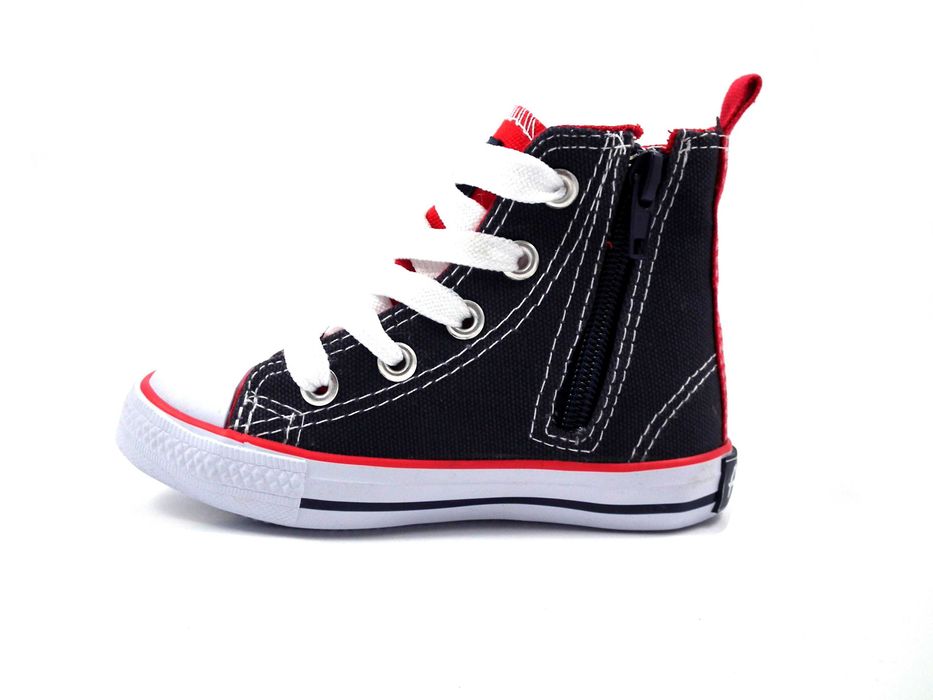 Trampki Dziecięce - kolory. Rozmiary 25,26.