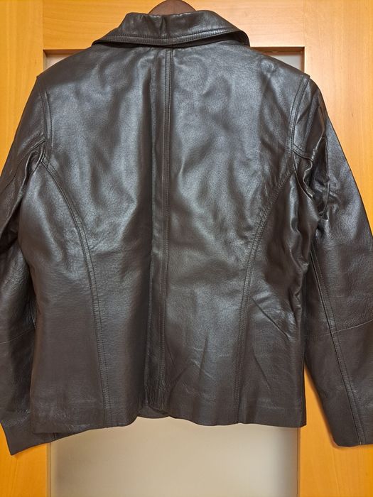 Casacos em pele 2 modelos