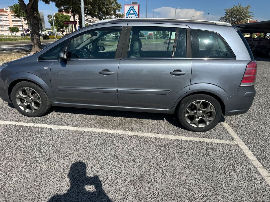 Opel Zamfira B 1.9 tdi