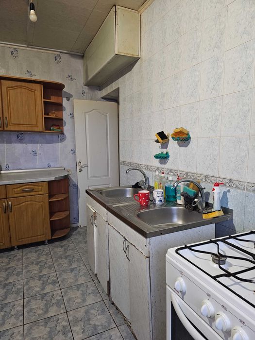 Аренда гостинки 10 хвилин Холодна Гора Залютино