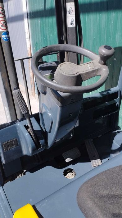 Empilhador eléctrico Jungheinrich EFG-DF16L de 1600 kg (2555)