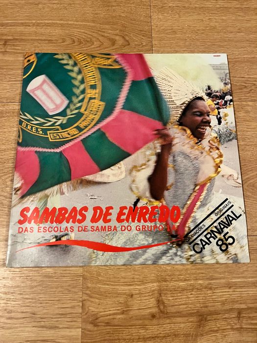 Vinil Sambas de Enredo.