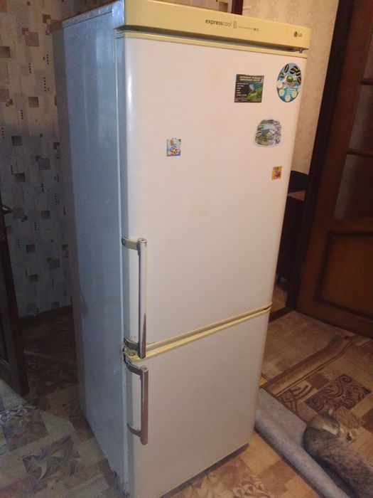 Холодильник бренду LG Exp Тільки самовивізresscool