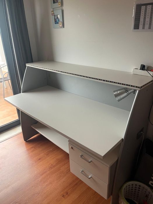 Secretaria (balcão)