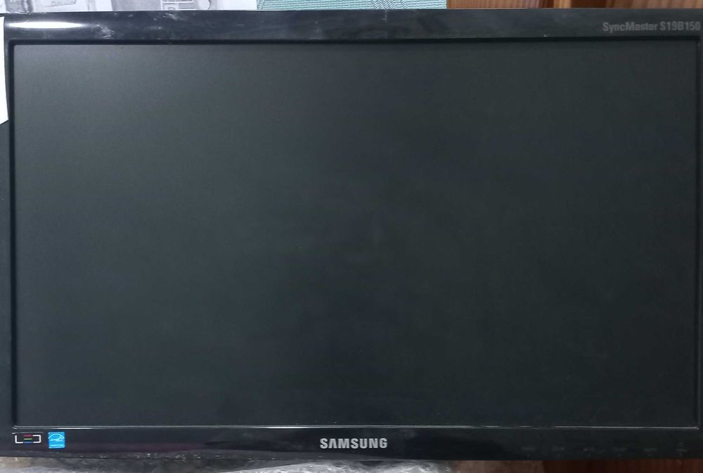Монітори Samsung 19" 20" , LG 19" ,  Philips 19", Benq 20".
