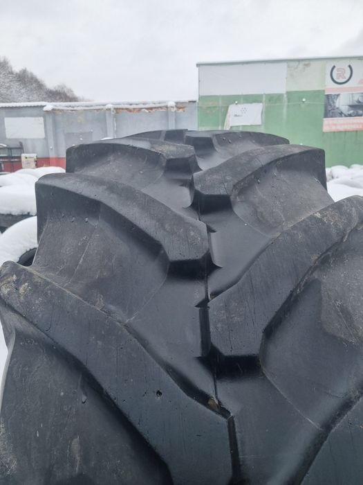 Pirelli 600 65 r38 para