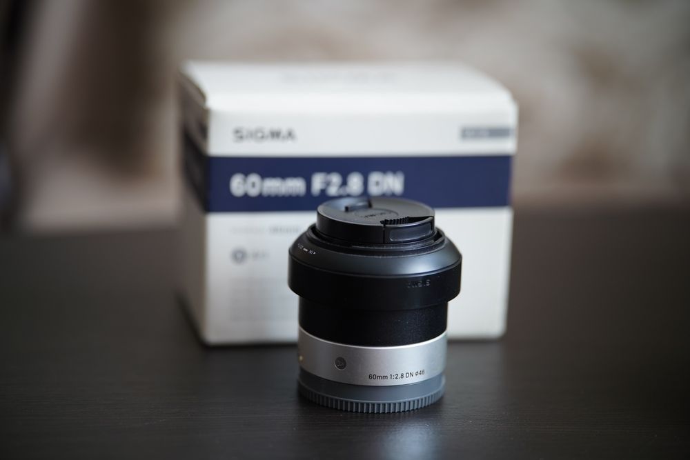 Продам Sigma 60 2.8 Sony-e