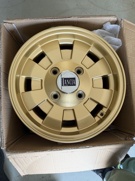 Nowa felga aluminiowa Lancia Fulvia