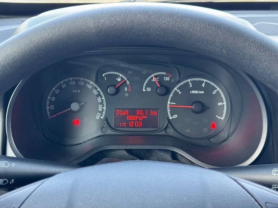 Opel Combo 2018 freshauto