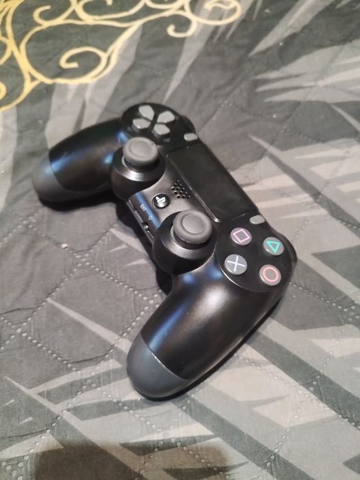 Orginalny pad do PS4