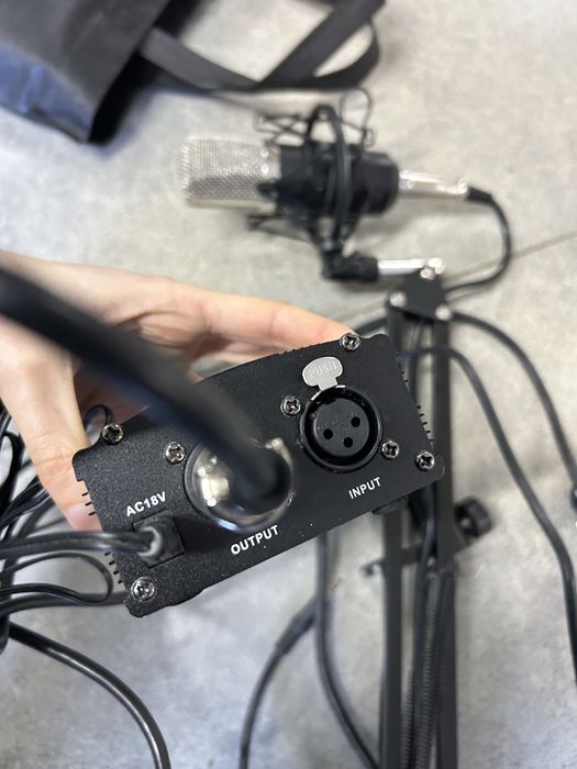 Microfone marca neewer