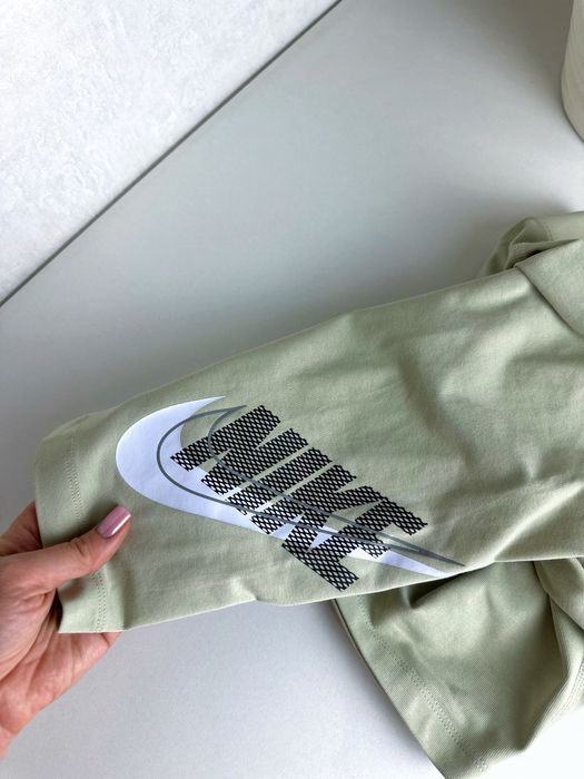 Жіночі велосипедки Nike