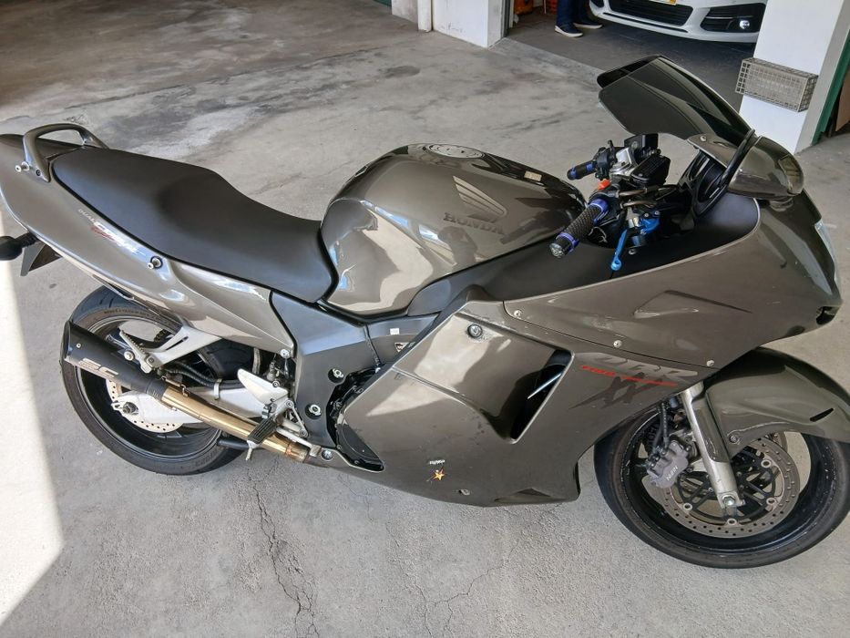 HONDA CBR  1100XX 99