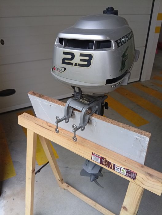 Motor barco Honda 2.3 Hp 4T