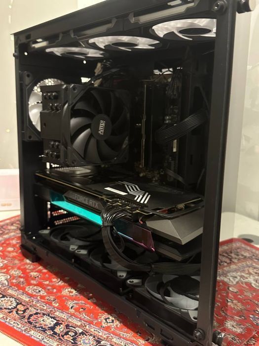 Komputer gamingowy Ryzen 9 5900x /Rtx 3070 ti/ 32 GB / ssd 512