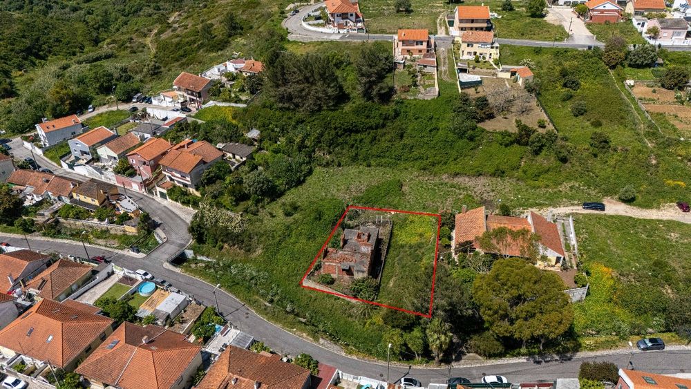 Terreno urbano para construçãp porto Salvo