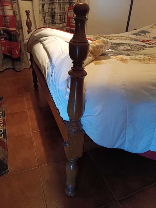 Cama de casal madeira pinho