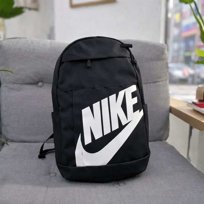 Рюкзак Nike Elemental Найк чорний 21л