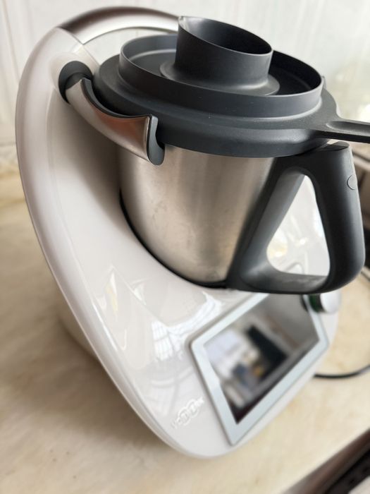 Bimby para venda - ideal para quem quer cozinhar de forma prática.