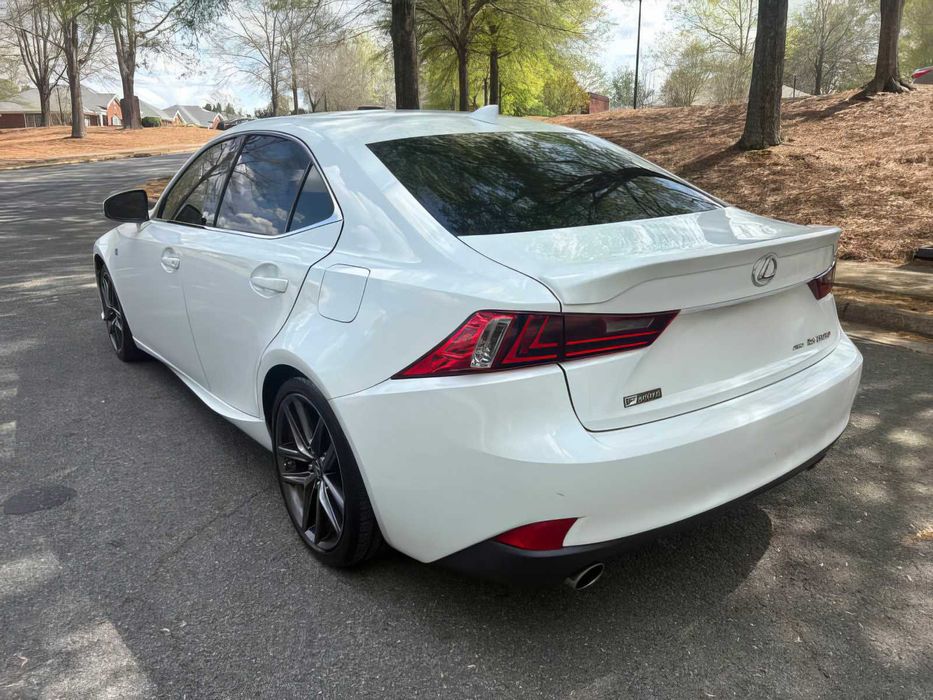 Lexus IS 300      2016