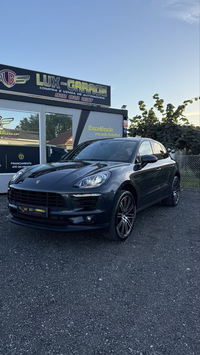 Porsche Macan S - Night Blue