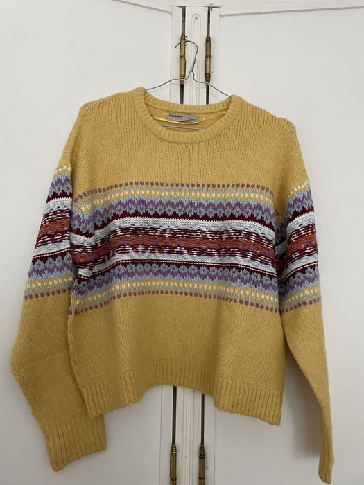 Camisola malha Pull and Bear amarela com padrão