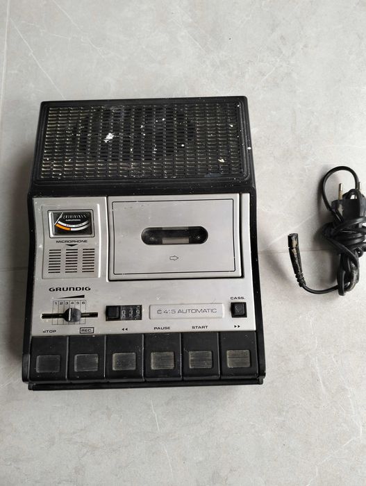 kasetowy magnetofon - GRUNDIG - 415 - AUTOMATIC - sprawny
