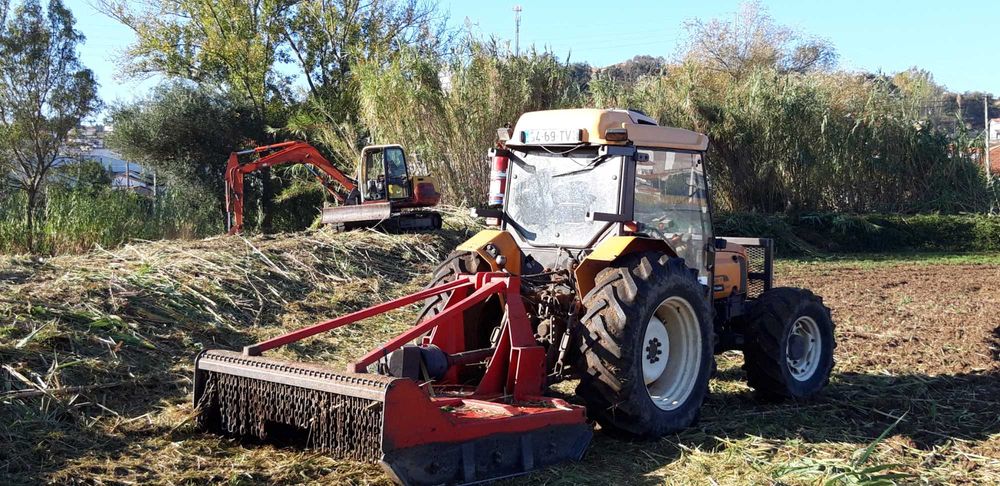 Limpezas de terrenos florestais vedações construção de muros em betão