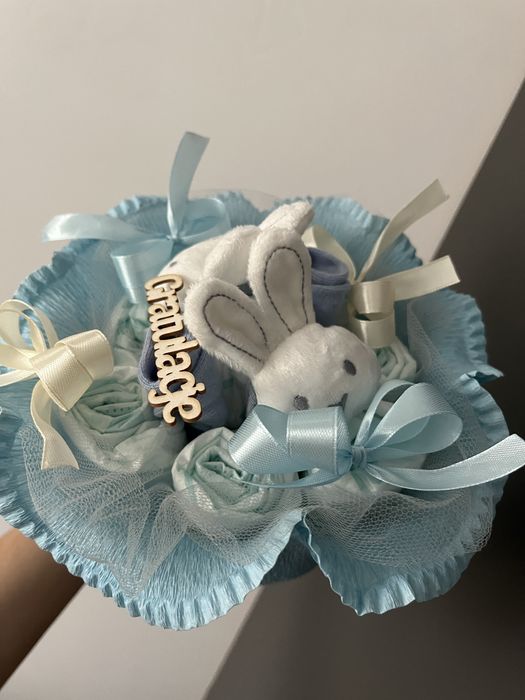 Bukiet z pampersów tort prezent dziecko chrzest