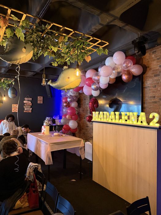 Aluguer de espaço com esplanada para eventos em Telheiras