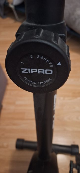 Rowerek stacjonarny zipro