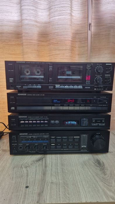 Стійка Kenwood: кас.дека, CD програвач, тюнер, підсилювач