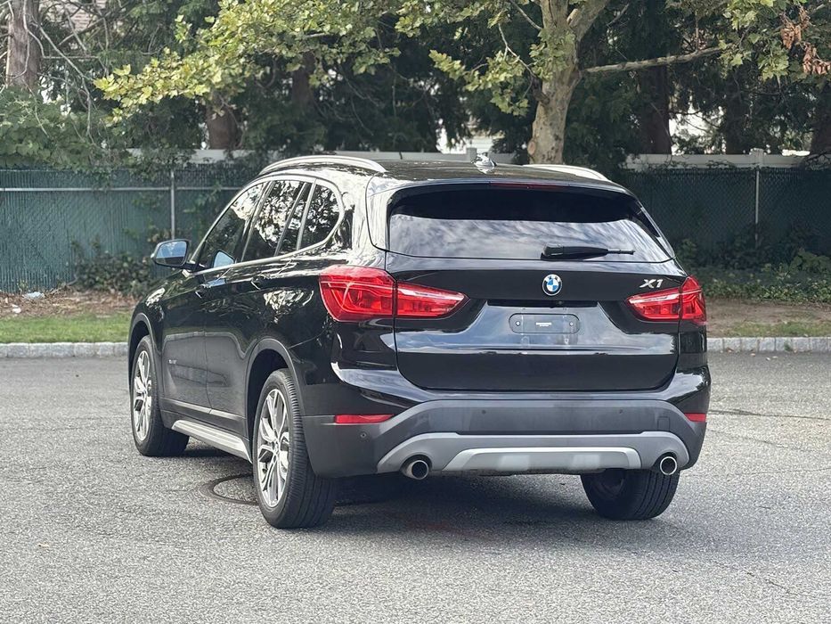 BMW X1      2016