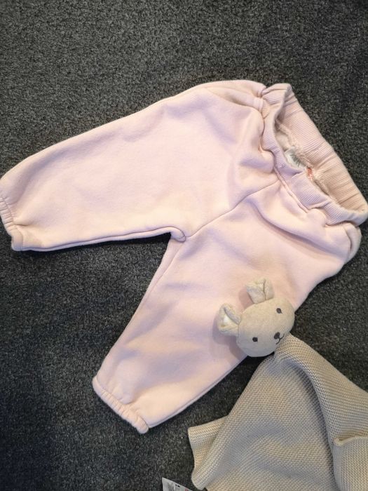 ZARA spodnie dresowe jasny róż 80 cm 9-12m.