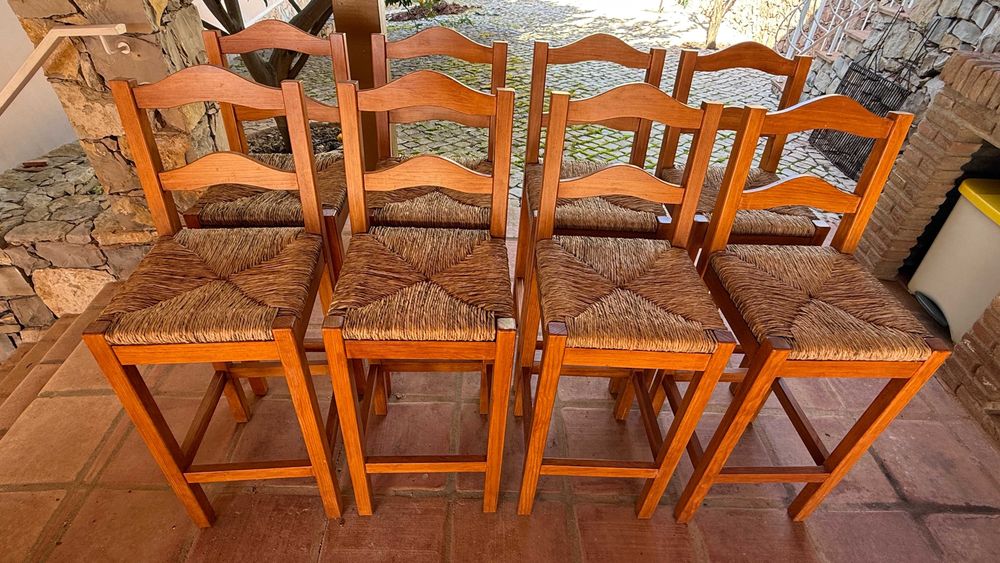 Mesa de matraquilhos em muito bom estado