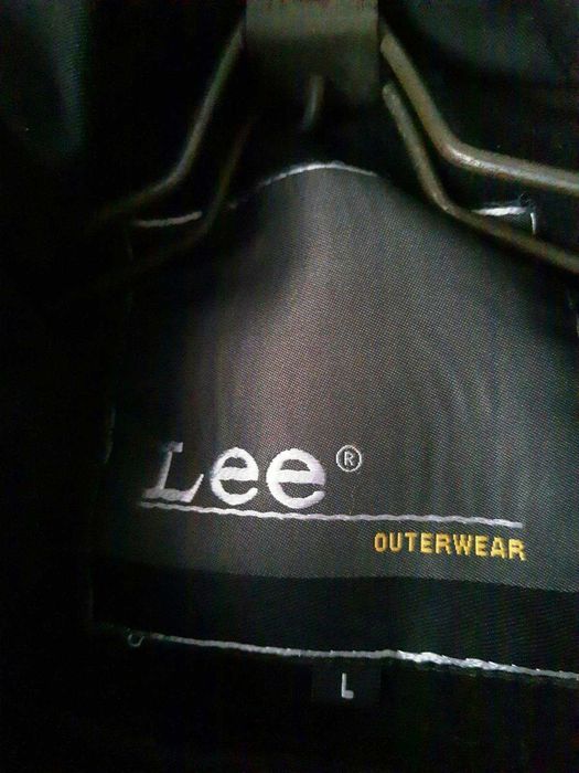 Чоловіче пальто бренду Lee