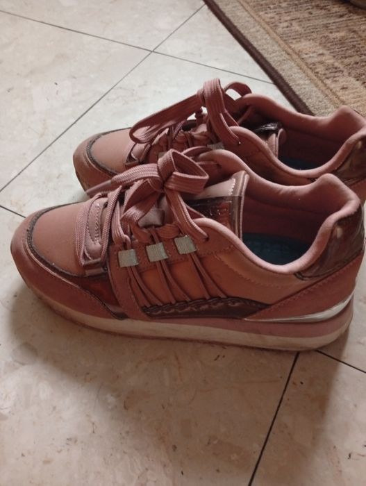 Buty damskie sportowe zlote z różem