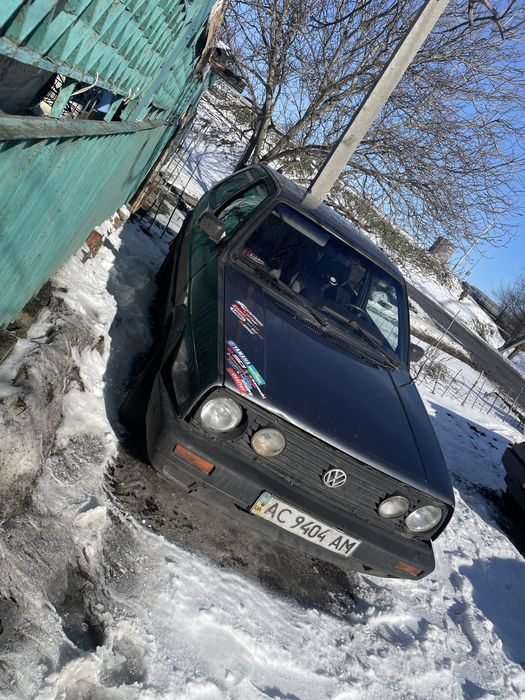 Продам гольф 1.6 бенз